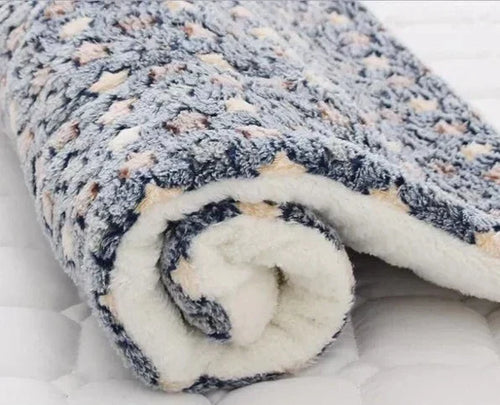BowLift | Cozy heat cushion for cats