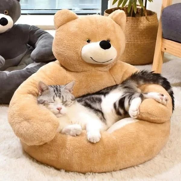 BowLift | Cozy Cat Bed with Security & Comfort